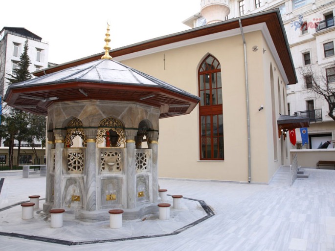  مسجد حسین آقا استانبول