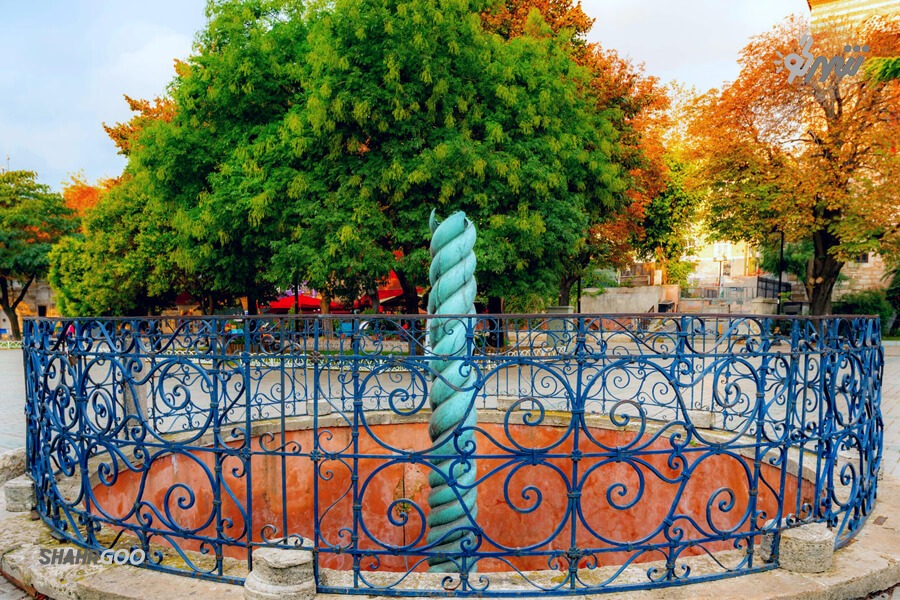İstanbul Yılanlı Sütun