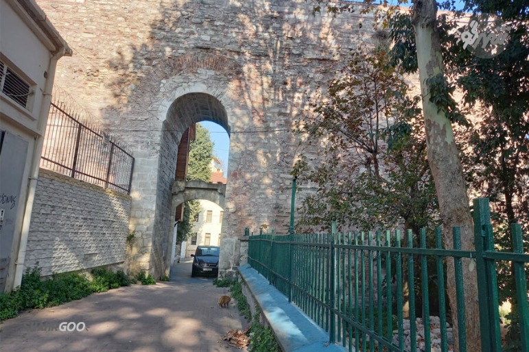 Kalenderhane Camii
